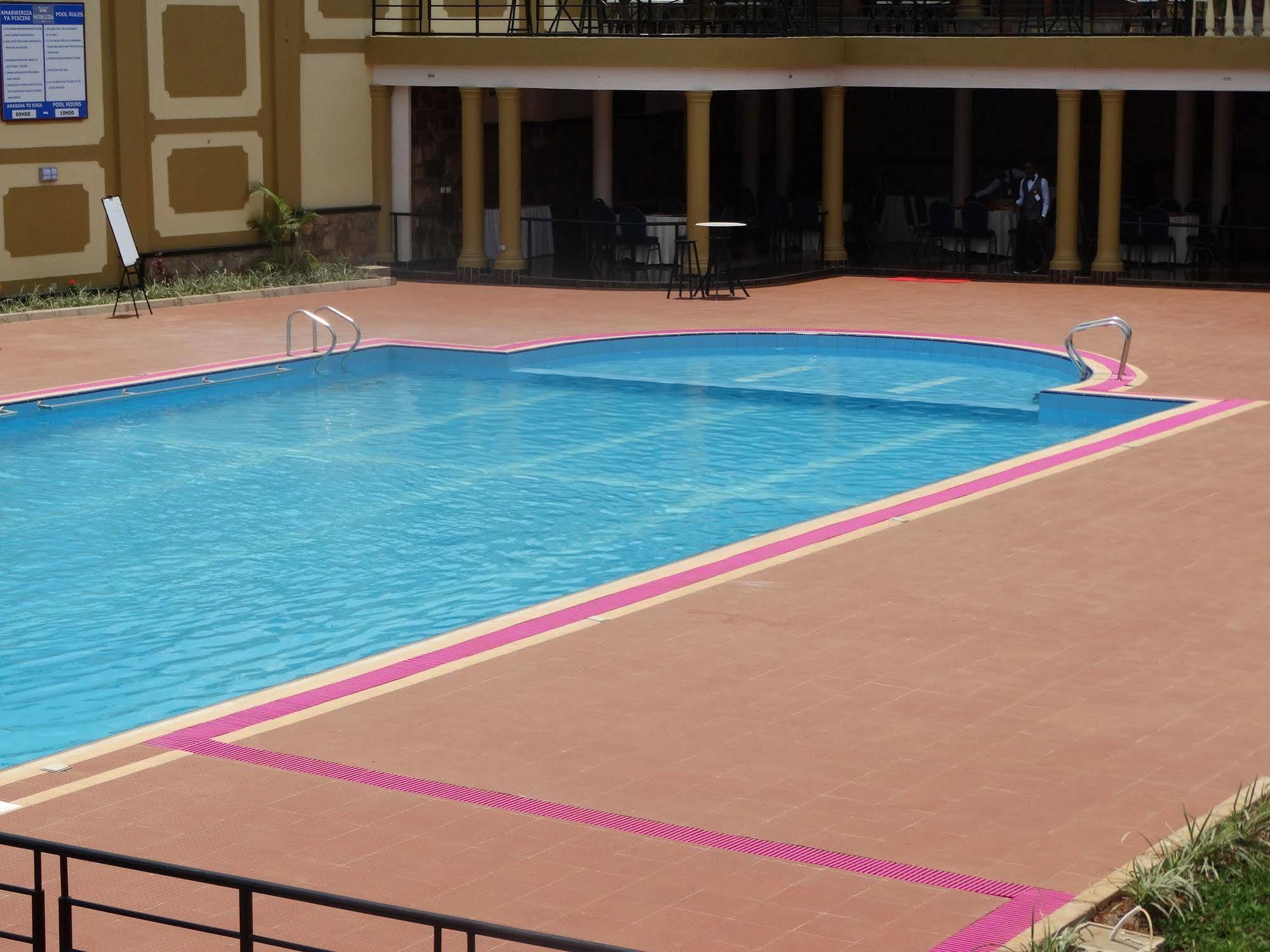 Nobleza Hotel Kigali Exteriör bild