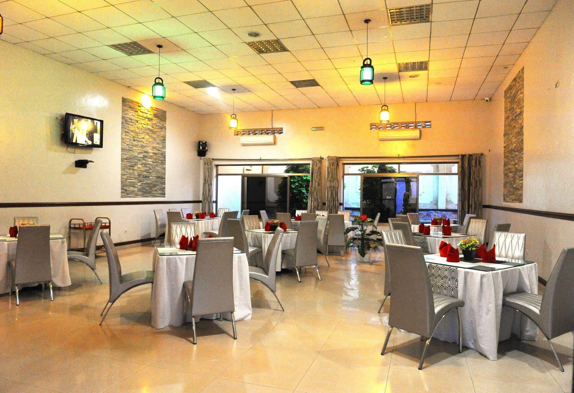 Nobleza Hotel Kigali Exteriör bild